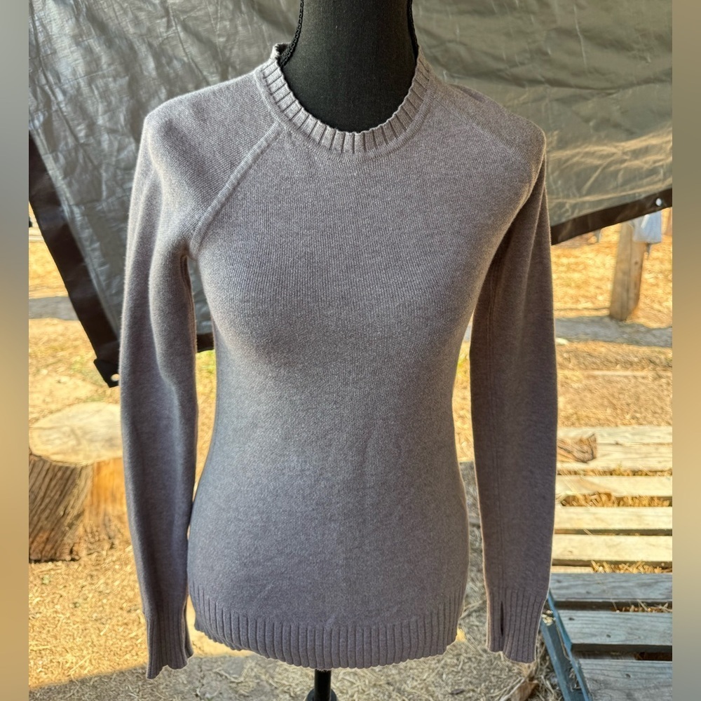 Lululemon Athletica Classic Gray Crew Neck Sweater XS